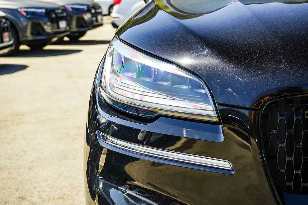 Used 2022 Lincoln Aviator Reserve w/ Equipment Group 201A AWD/4WD image 7