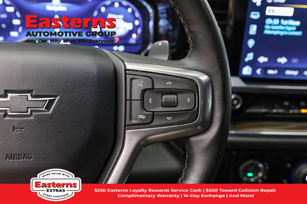 Used 2024 Chevrolet Silverado 1500 RST AWD/4WD image 17
