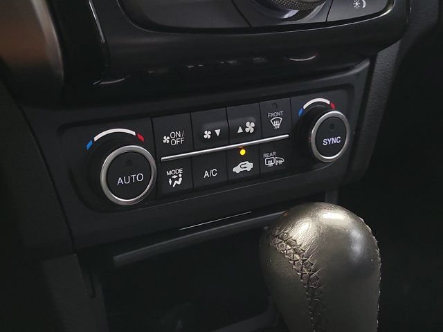 Used 2021 Acura ILX w/ Premium Package FWD image 30