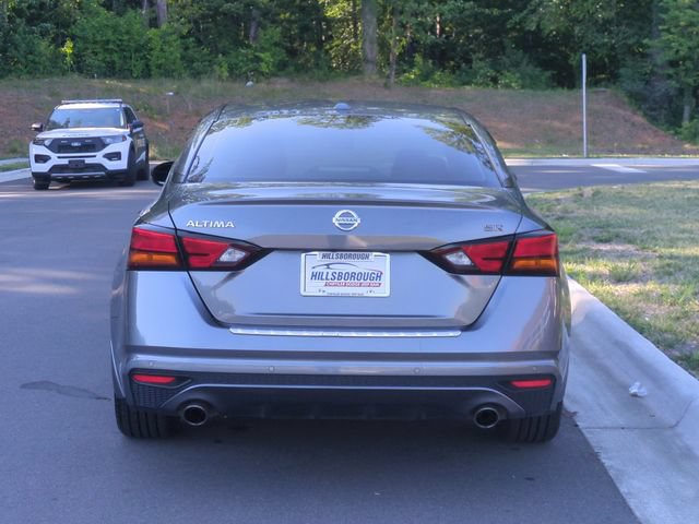 Used 2021 Nissan Altima 2.5 SR w/ SR Premium Package FWD image 12