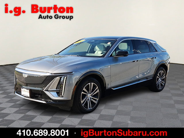 Used 2025 Cadillac Lyriq Luxury RWD image 3