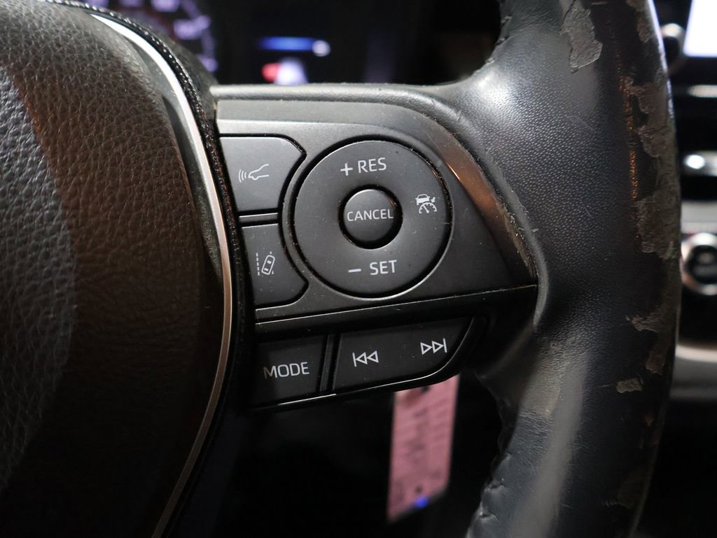 Used 2020 Toyota Corolla SE image 33