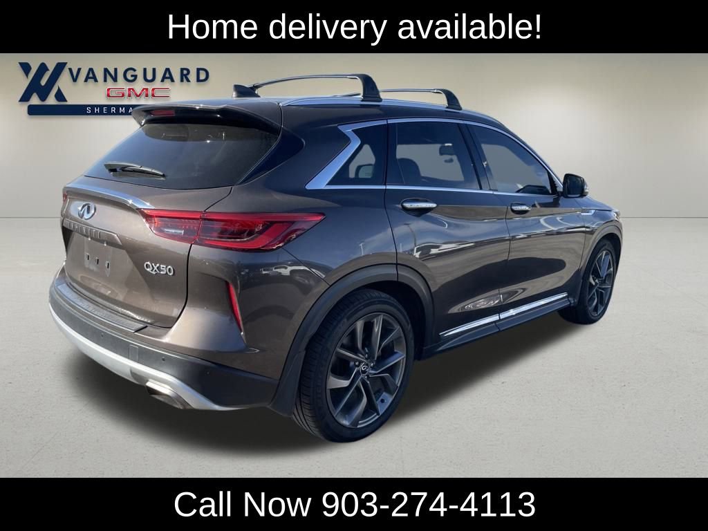 Used 2019 INFINITI QX50 Essential w/ Sensory Package image 5