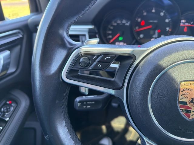 Used 2018 Porsche Macan Sport Edition AWD/4WD image 22