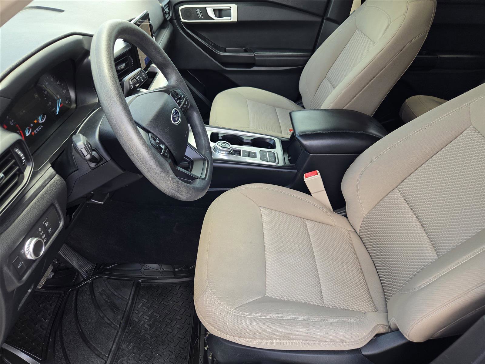 Used 2021 Ford Explorer 2WD image 14