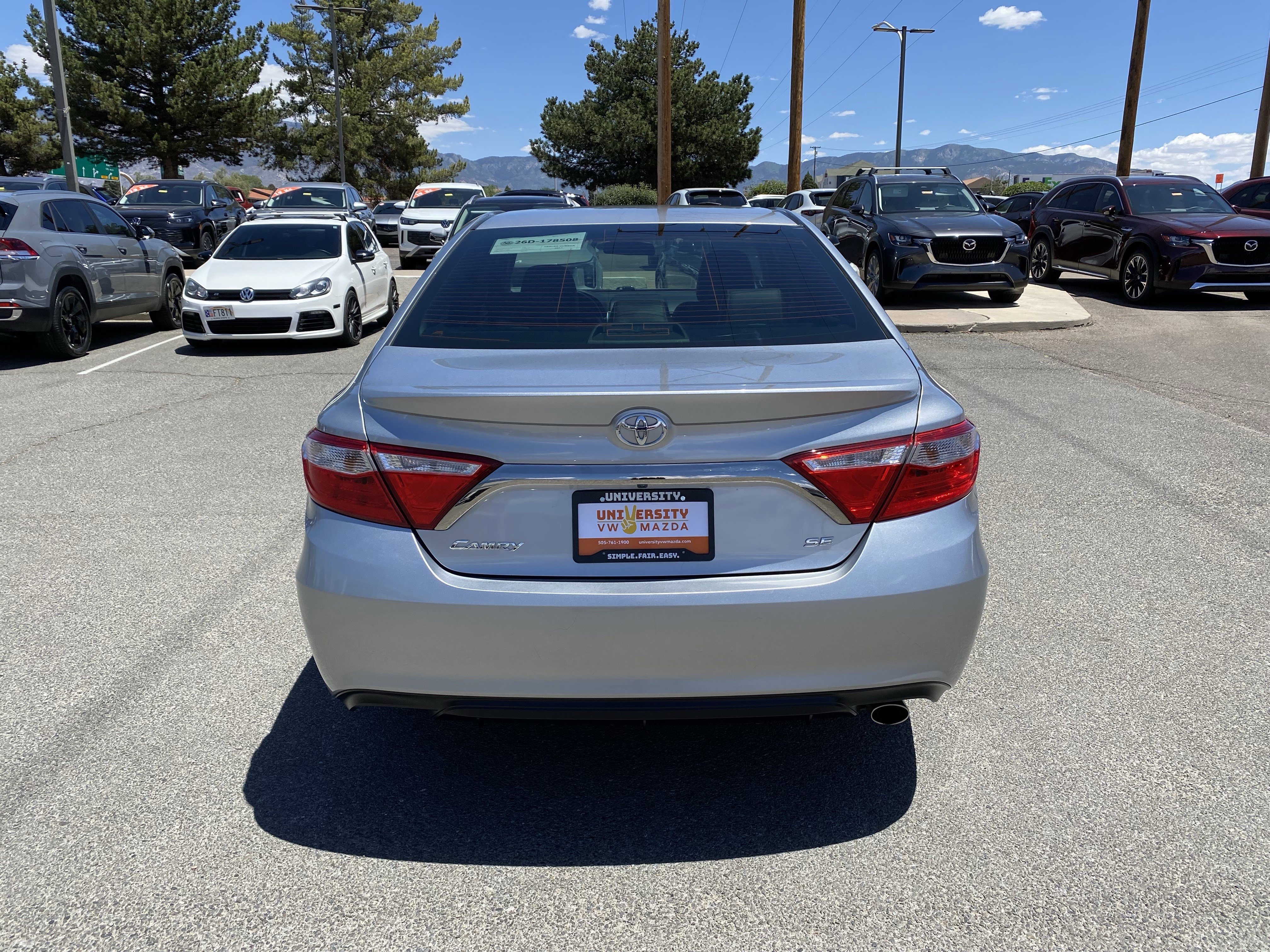 Used 2017 Toyota Camry SE FWD image 45