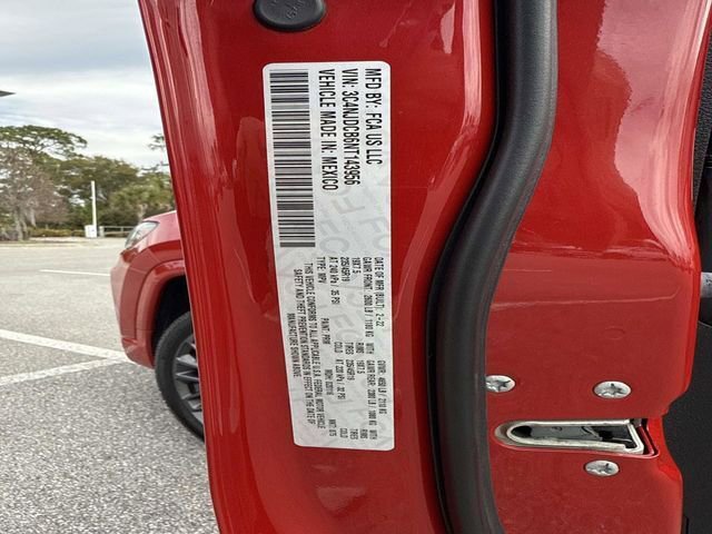 Used 2022 Jeep Compass Limited image 34