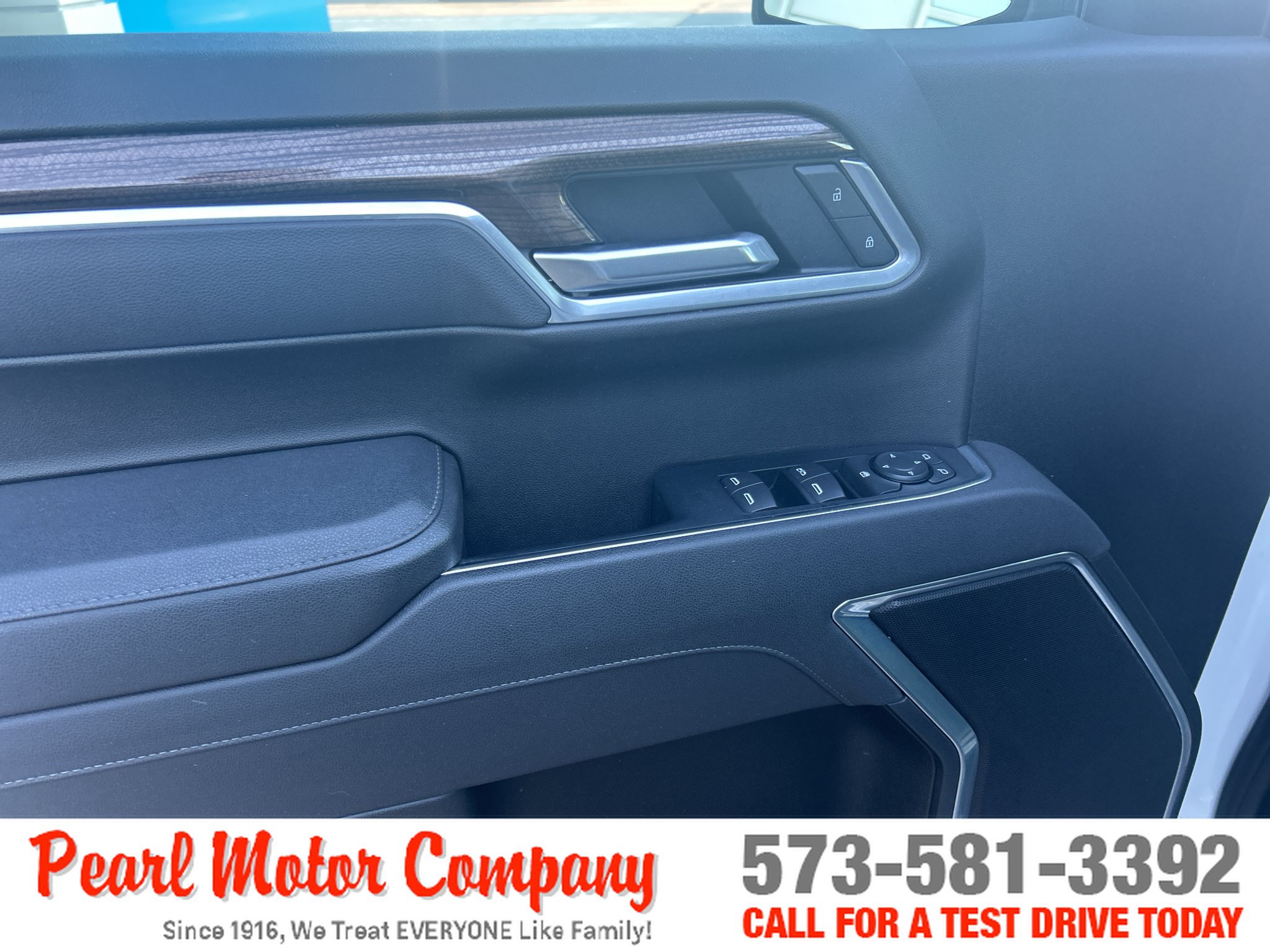 Certified 2026 Chevrolet Silverado 1500 LT AWD/4WD image 9