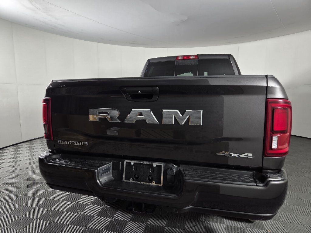 Used 2026 RAM 2500 Laramie AWD/4WD image 5