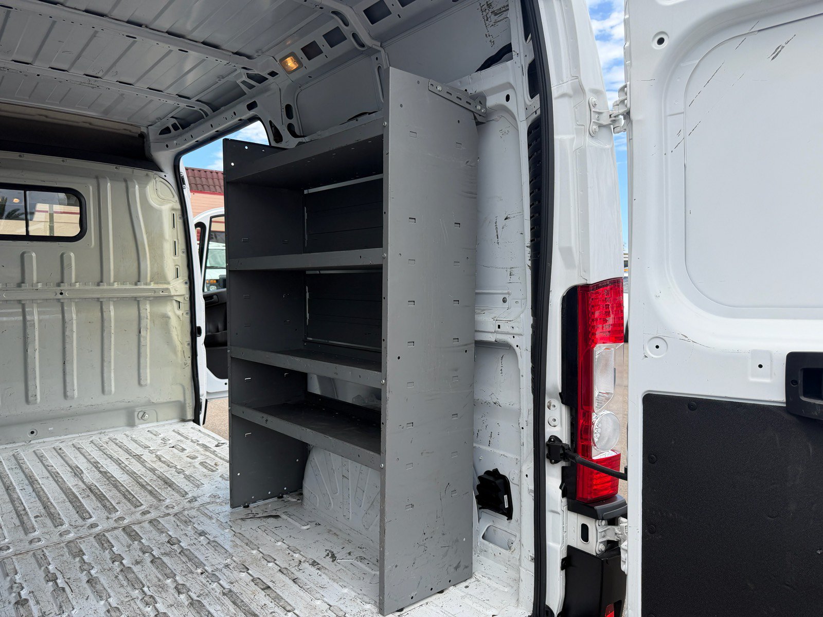 Used 2024 RAM ProMaster 2500 FWD image 11