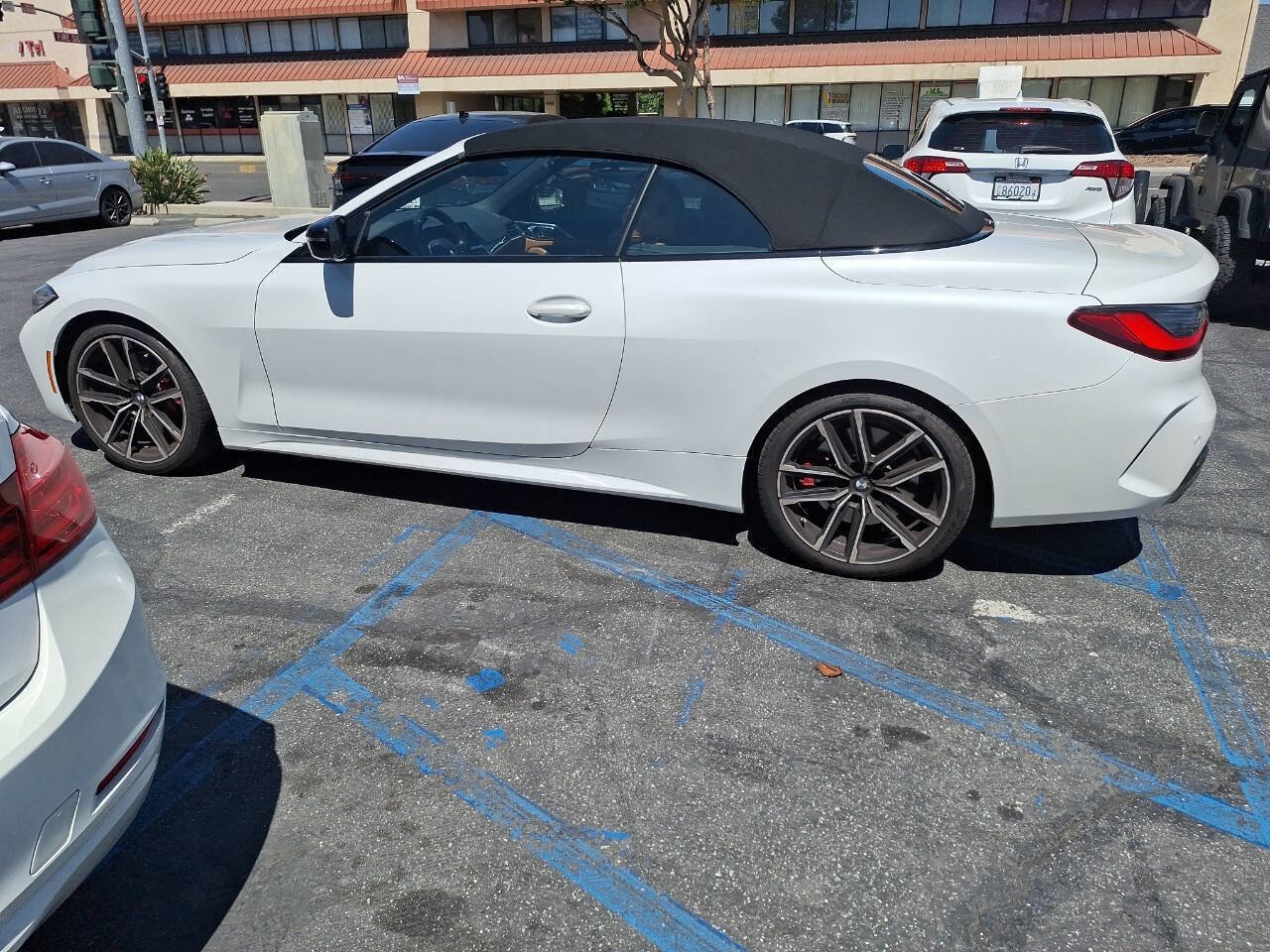 Used 2021 BMW 430i Convertible w/ M Sport Package image 9