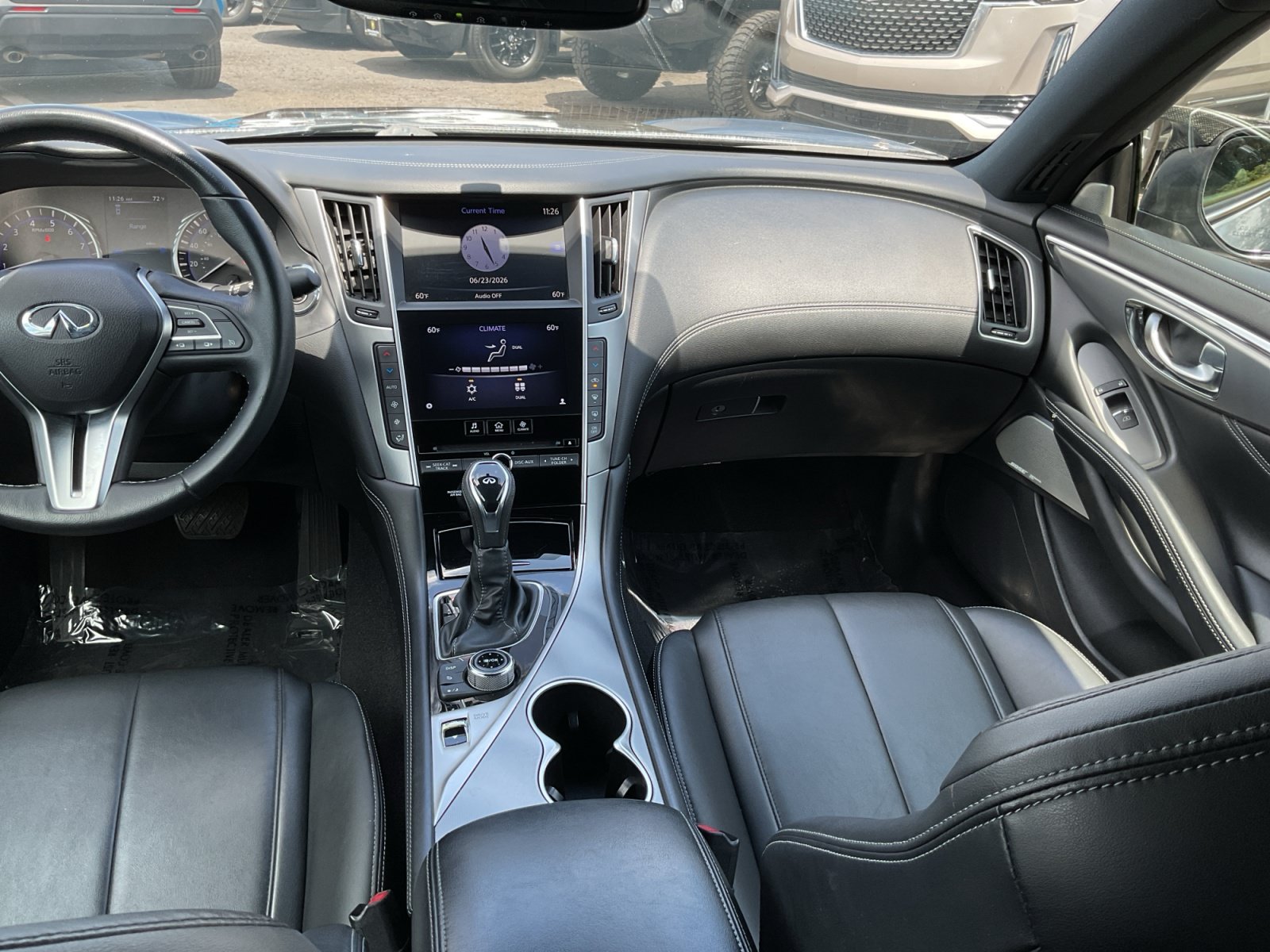Used 2019 INFINITI Q60 3.0t Luxe w/ Cargo Package RWD image 16