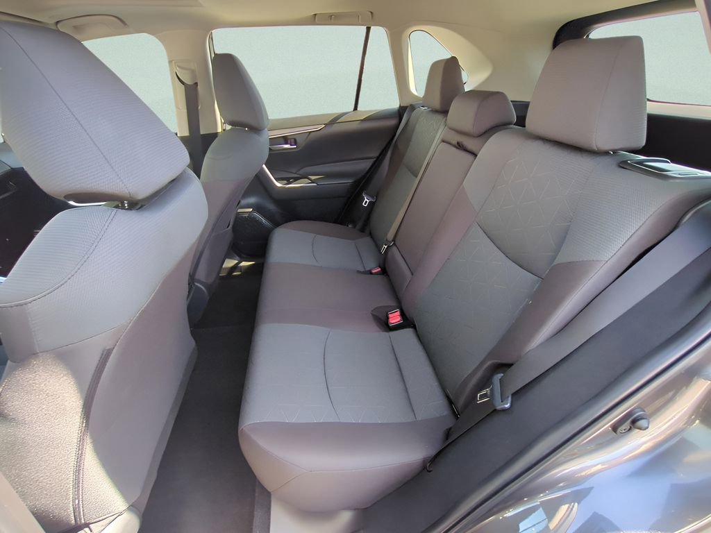 Used 2023 Toyota RAV4 XLE w/ Convenience Package image 13