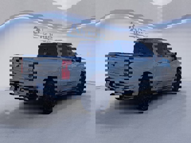 Used 2023 Chevrolet Silverado 1500 High Country w/ Technology Package image 5