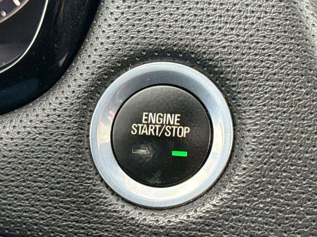 Used 2017 Cadillac XT5 Luxury w/ Driver Awareness Package AWD/4WD image 37