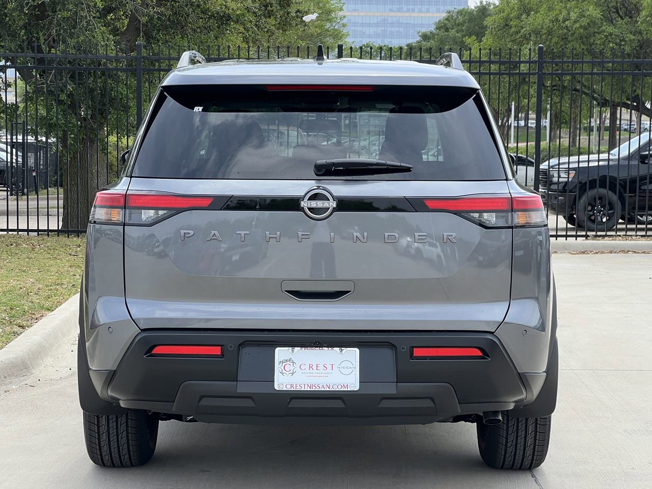 New 2026 Nissan Pathfinder SV image 5