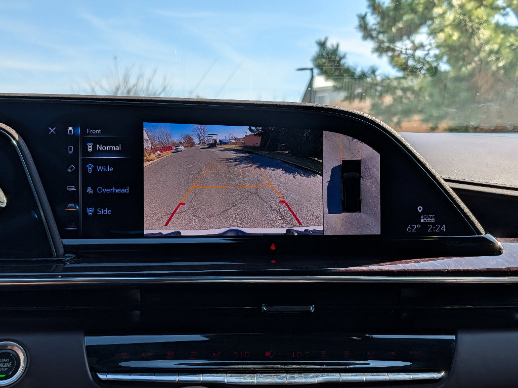 Used 2022 Cadillac Escalade ESV Sport Platinum w/ LPO, ONYX Package image 30