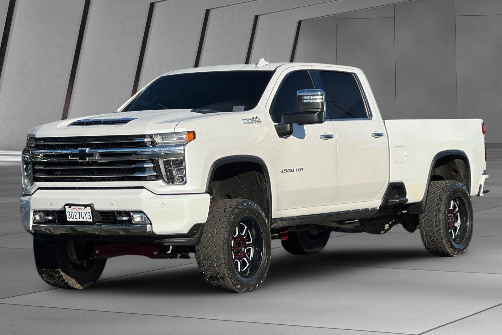 Used 2021 Chevrolet Silverado 3500 High Country w/ Z71 Off-Road Package image 8