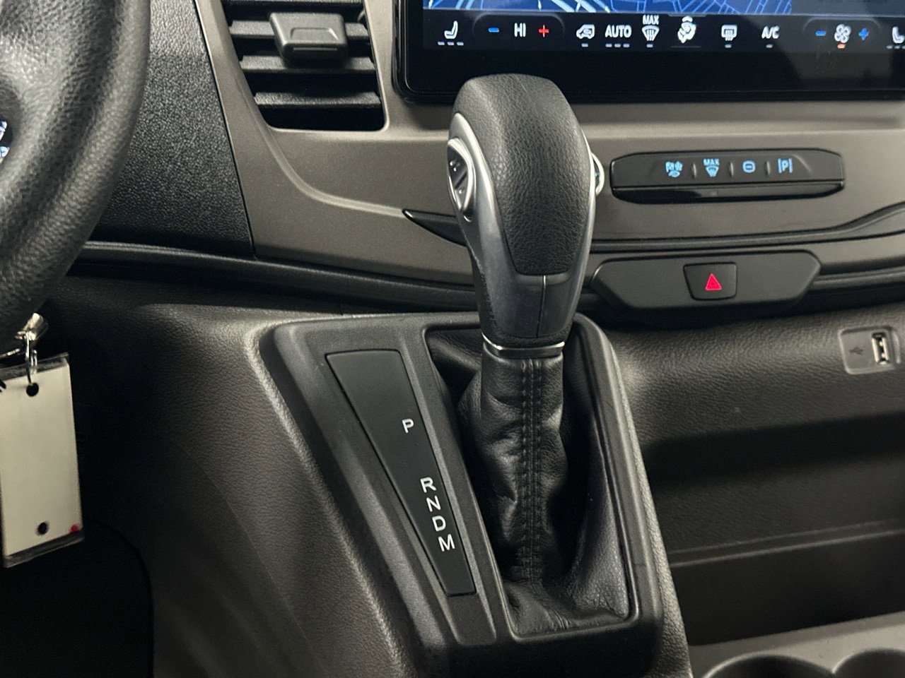 Used 2022 Ford Transit 350 XLT image 30