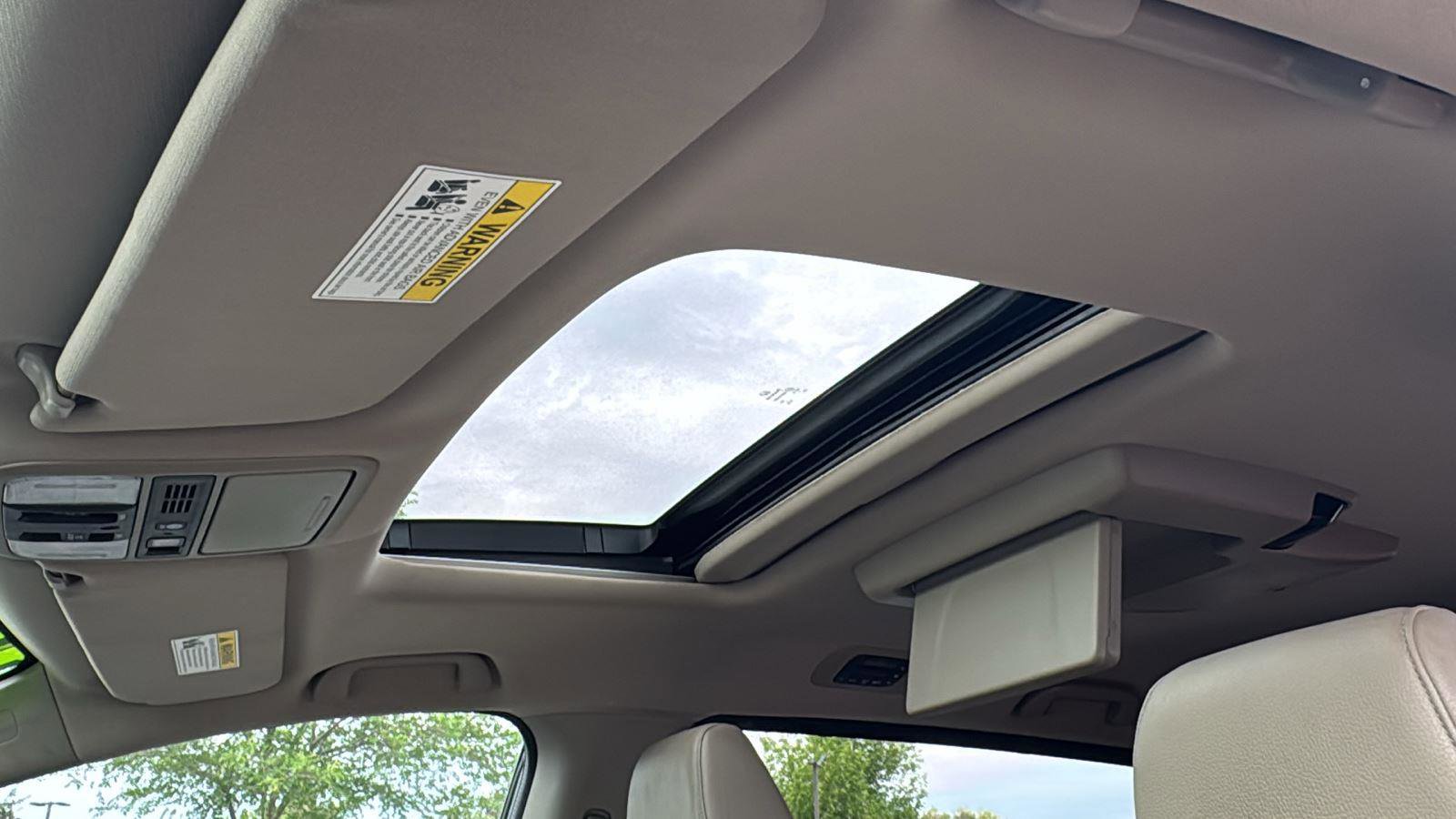 Used 2018 Honda Odyssey Touring image 22