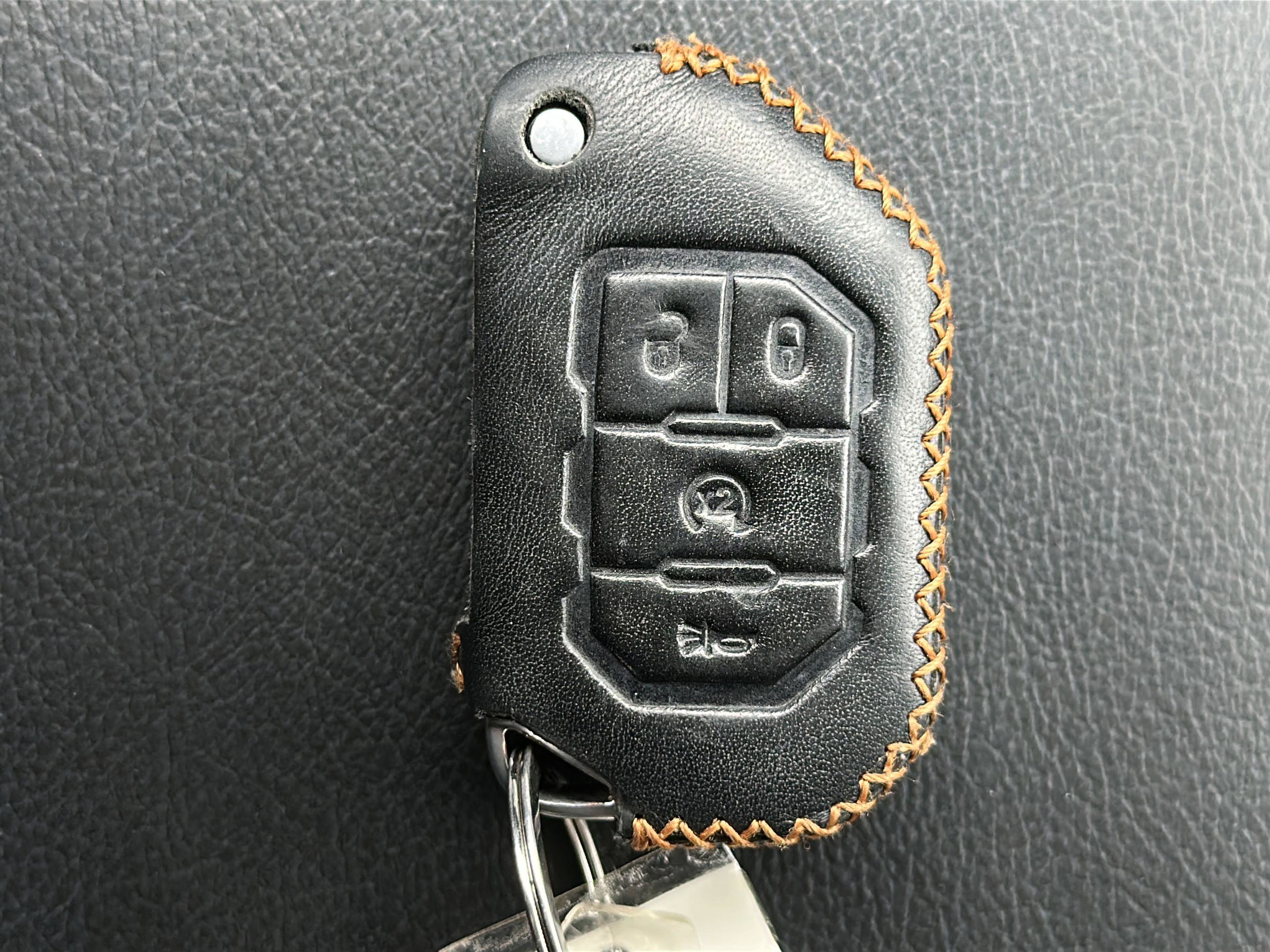 Used 2021 Jeep Wrangler Unlimited Sahara AWD/4WD image 22