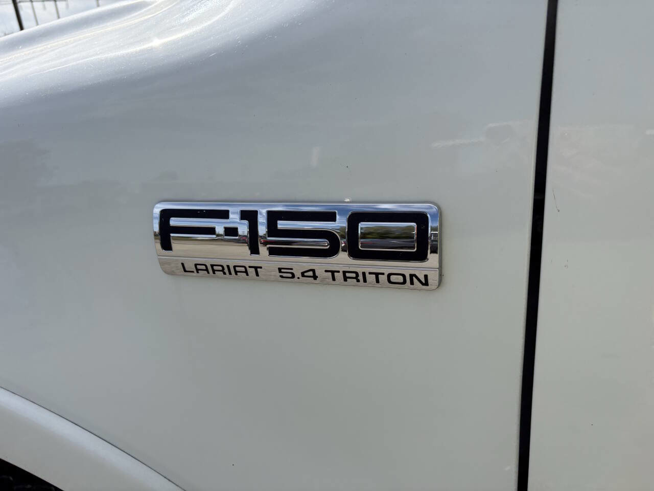 Used 2007 Ford F150 Lariat AWD/4WD image 12