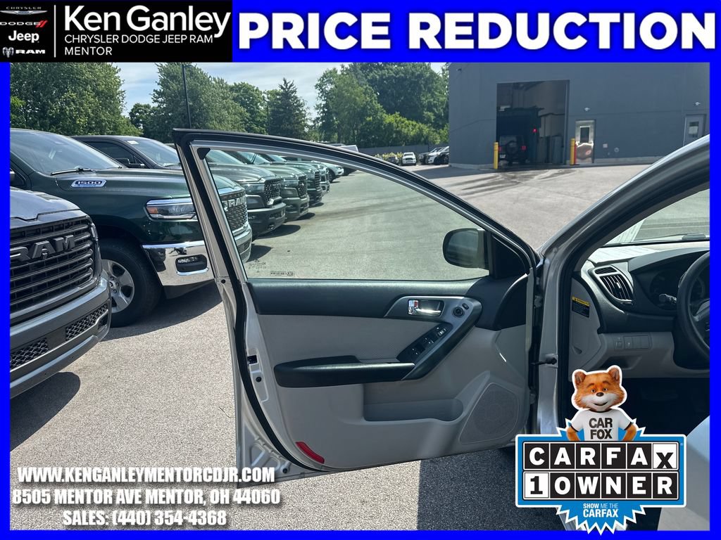 Used 2013 Kia Forte EX FWD image 10