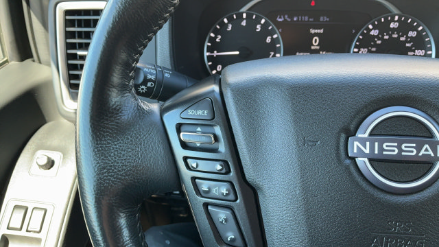Used 2024 Nissan Frontier SL w/ Technology Package AWD/4WD image 11