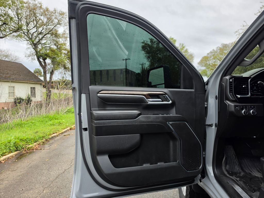 Used 2024 GMC Sierra 2500 SLE w/ SLE Value Package; AWD/4WD image 27
