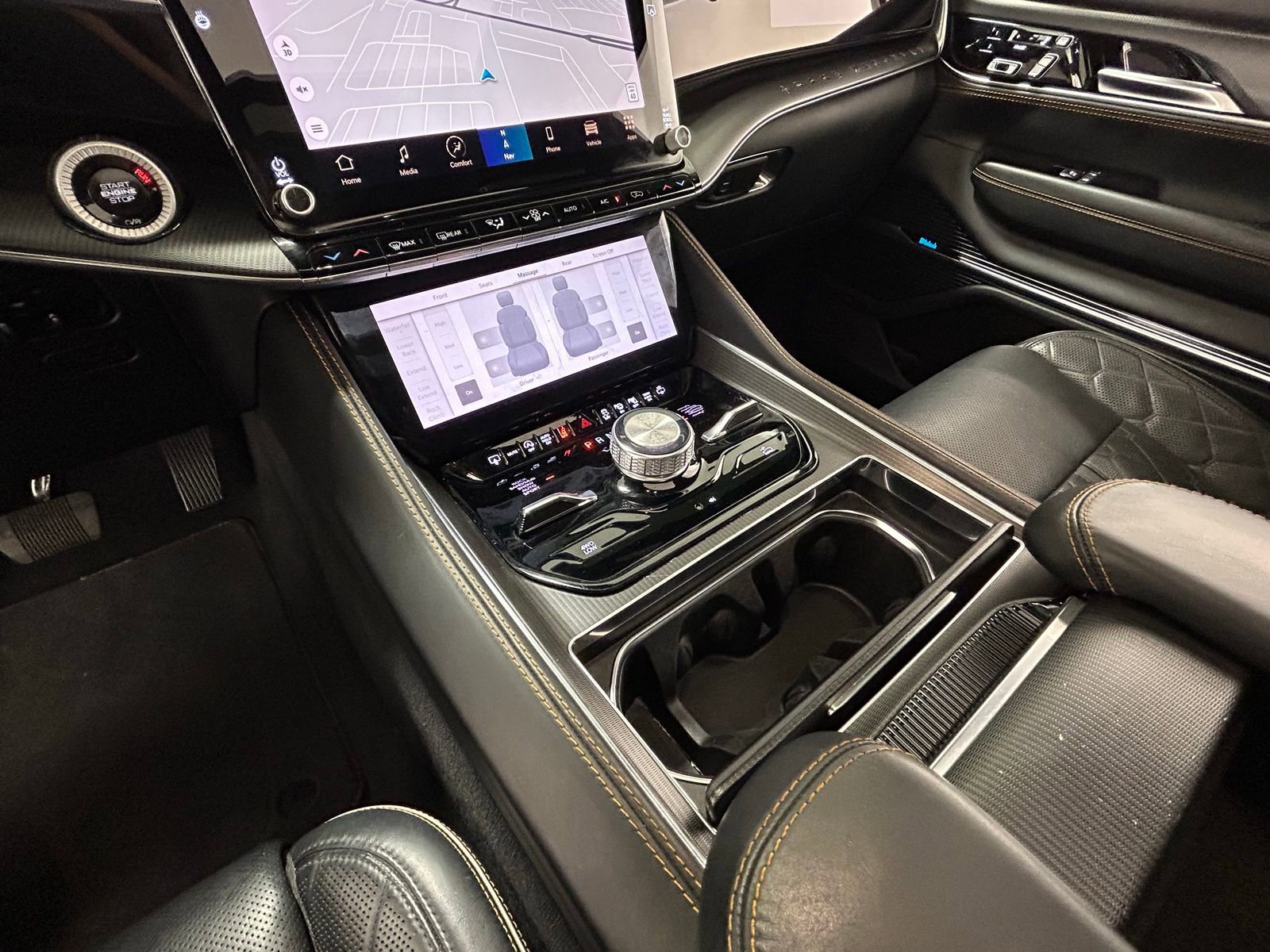 Used 2024 Jeep Grand Wagoneer L Series III w/ Rear Seat Video Group 1 image 22