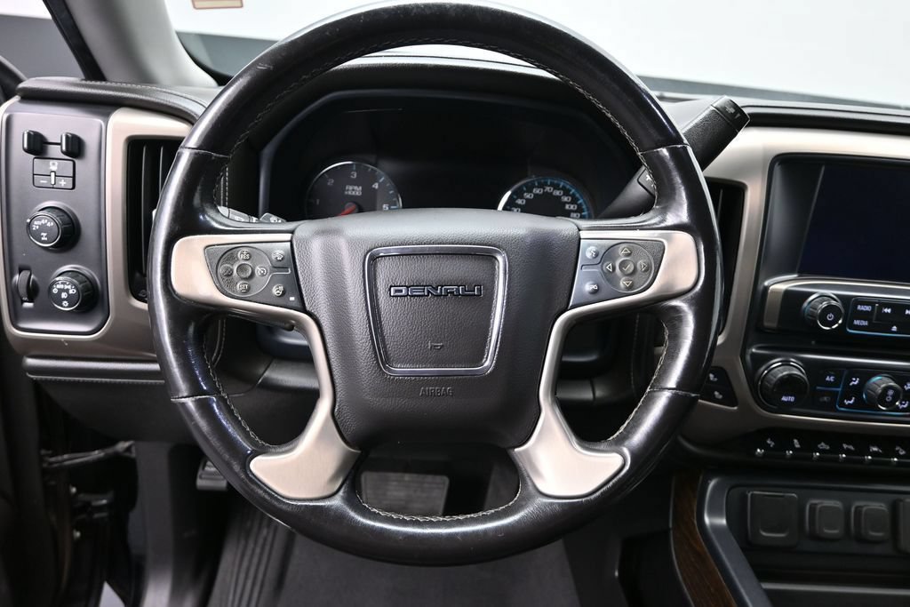 Used 2018 GMC Sierra 1500 Denali w/ Denali Ultimate Package AWD/4WD image 11