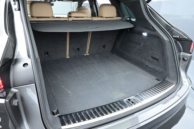 Certified 2021 Porsche Cayenne S AWD/4WD image 16