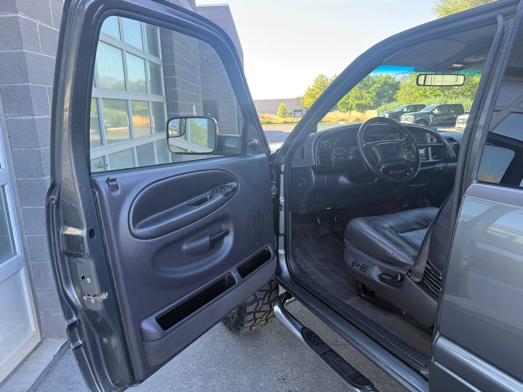 Used 2002 Dodge Ram 2500 Truck 4x4 Quad Cab image 18
