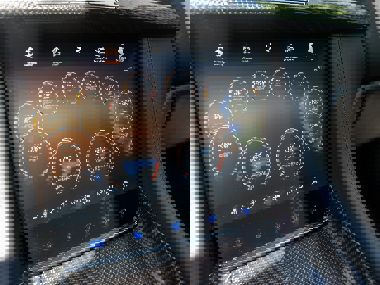 Used 2025 Karma Revero Luxury image 94