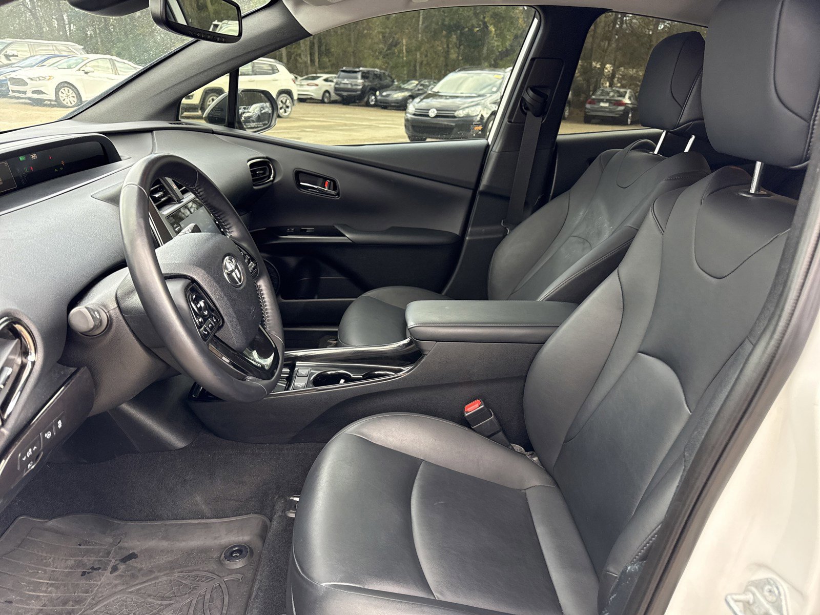 Used 2021 Toyota Prius image 11