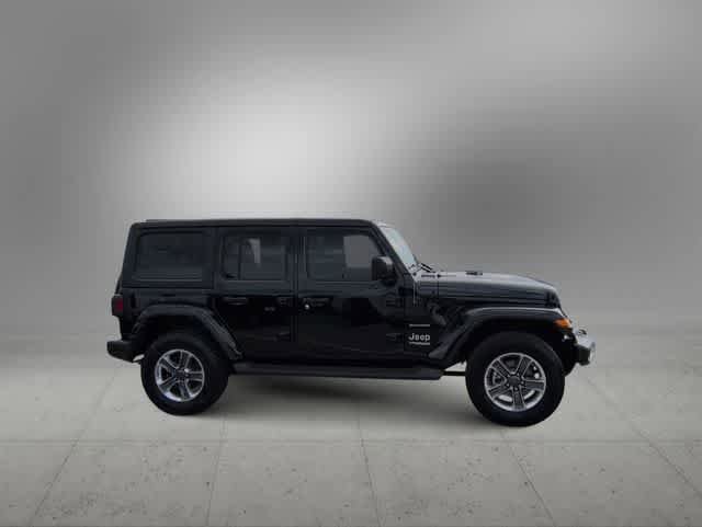 Used 2022 Jeep Wrangler Unlimited Sahara w/ Cold Weather Group image 9