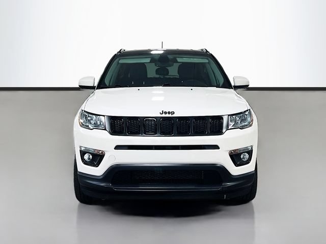 Used 2019 Jeep Compass Latitude FWD image 2