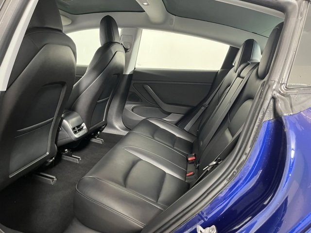Used 2018 Tesla Model 3 image 17