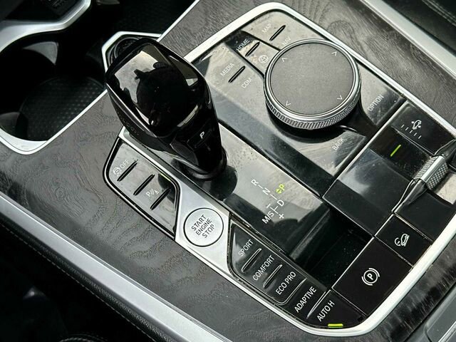 Used 2022 BMW X7 xDrive40i image 27