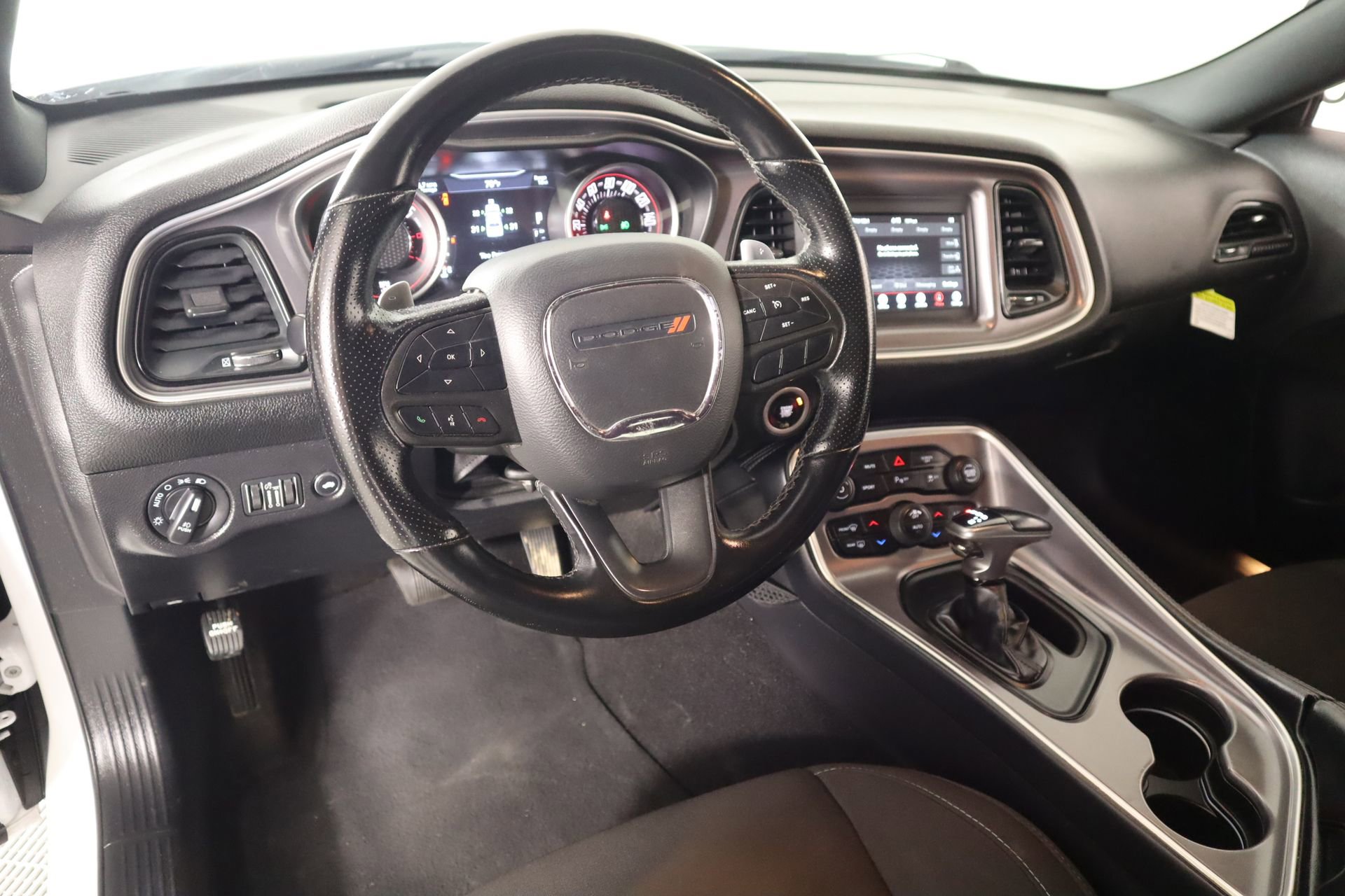 Used 2021 Dodge Challenger R/T image 2