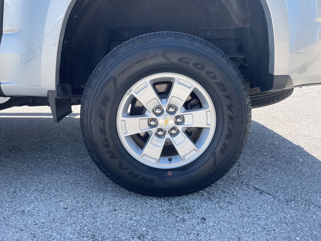 Used 2020 Chevrolet Colorado W/T w/ WT Convenience Package RWD image 19