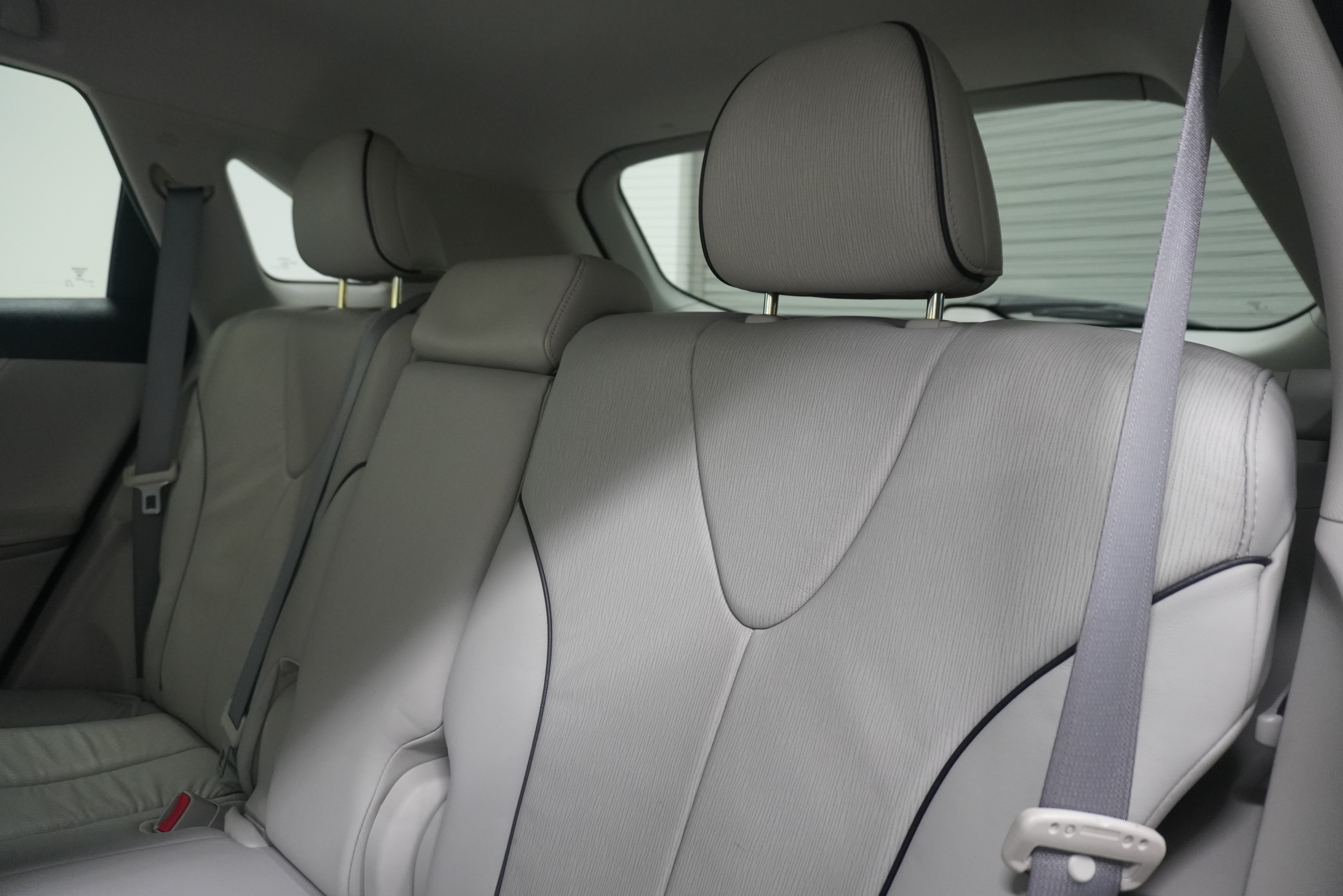 Used 2010 Toyota Venza FWD image 11