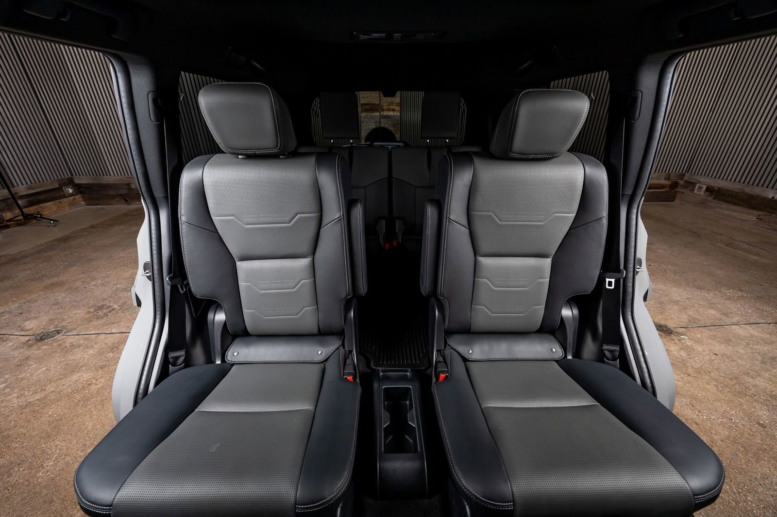 Used 2025 Lexus GX 550 550 Luxury+ w/ Accessory Package (2T) image 36