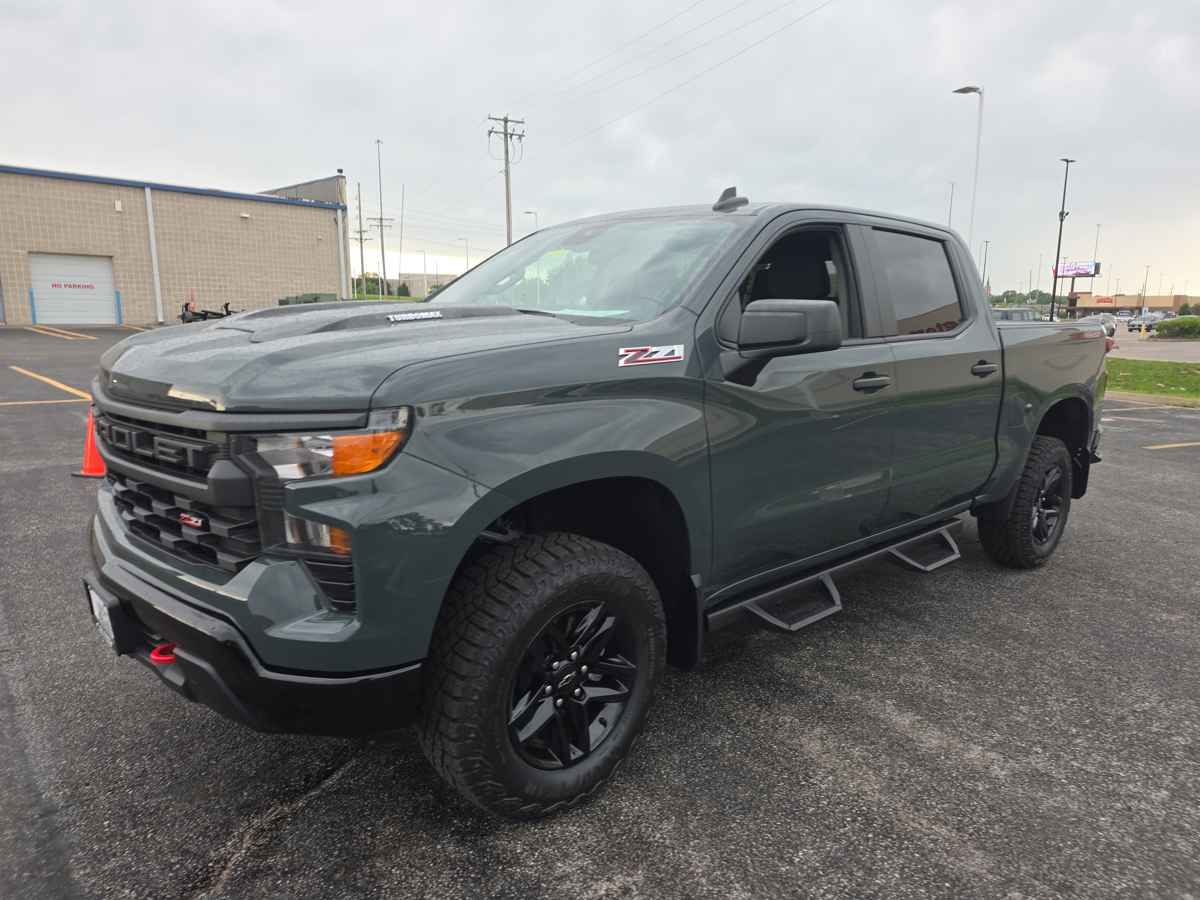 Used 2026 Chevrolet Silverado 1500 Custom Trail Boss AWD/4WD image 7