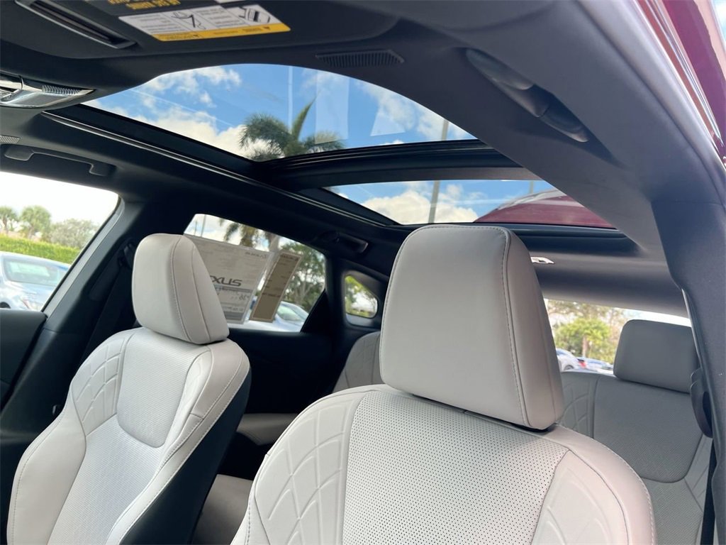 New 2026 Lexus RX 350 image 18