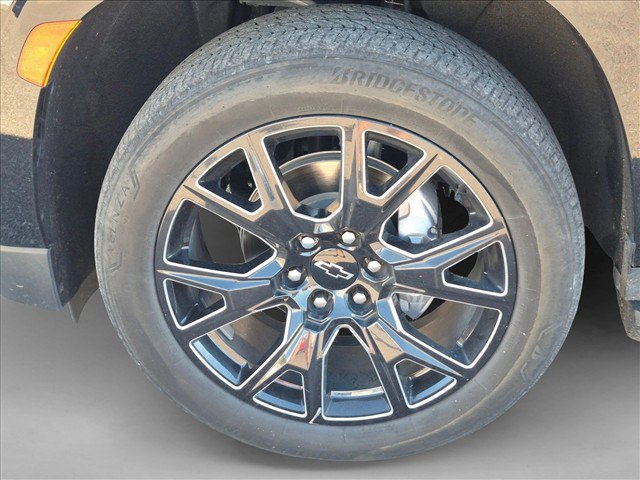 Used 2023 Chevrolet Tahoe Premier RWD image 10