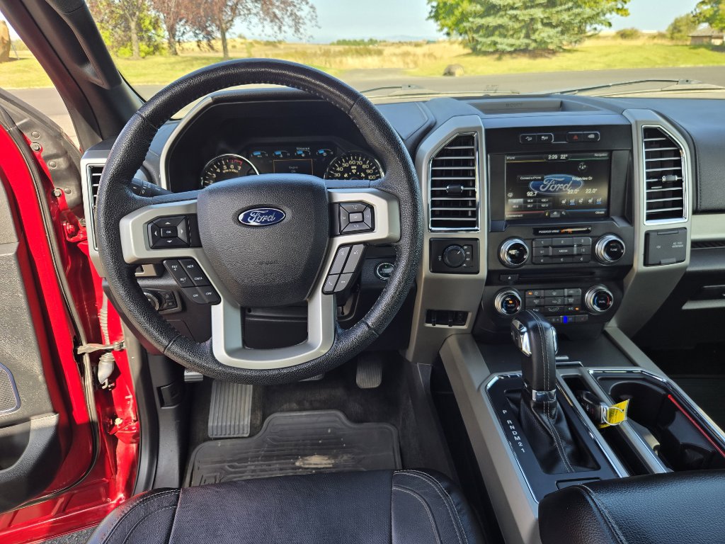 Used 2015 Ford F150 Lariat w/ Equipment Group 502A Luxury image 17