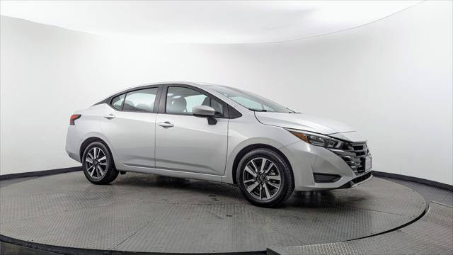 Used 2025 Nissan Versa SV FWD image 11