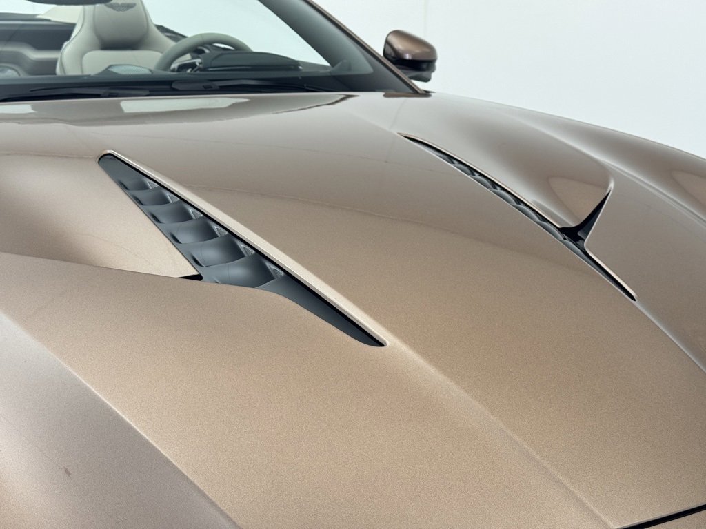 New 2026 Aston Martin Vanquish Convertible image 45