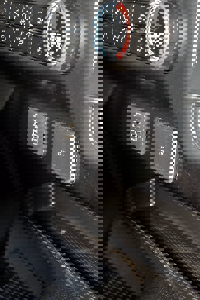 New 2025 Ford F250 XLT w/ F-250 >10K GVWR Package image 24